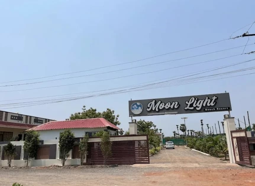 Moonlight Beach Resort