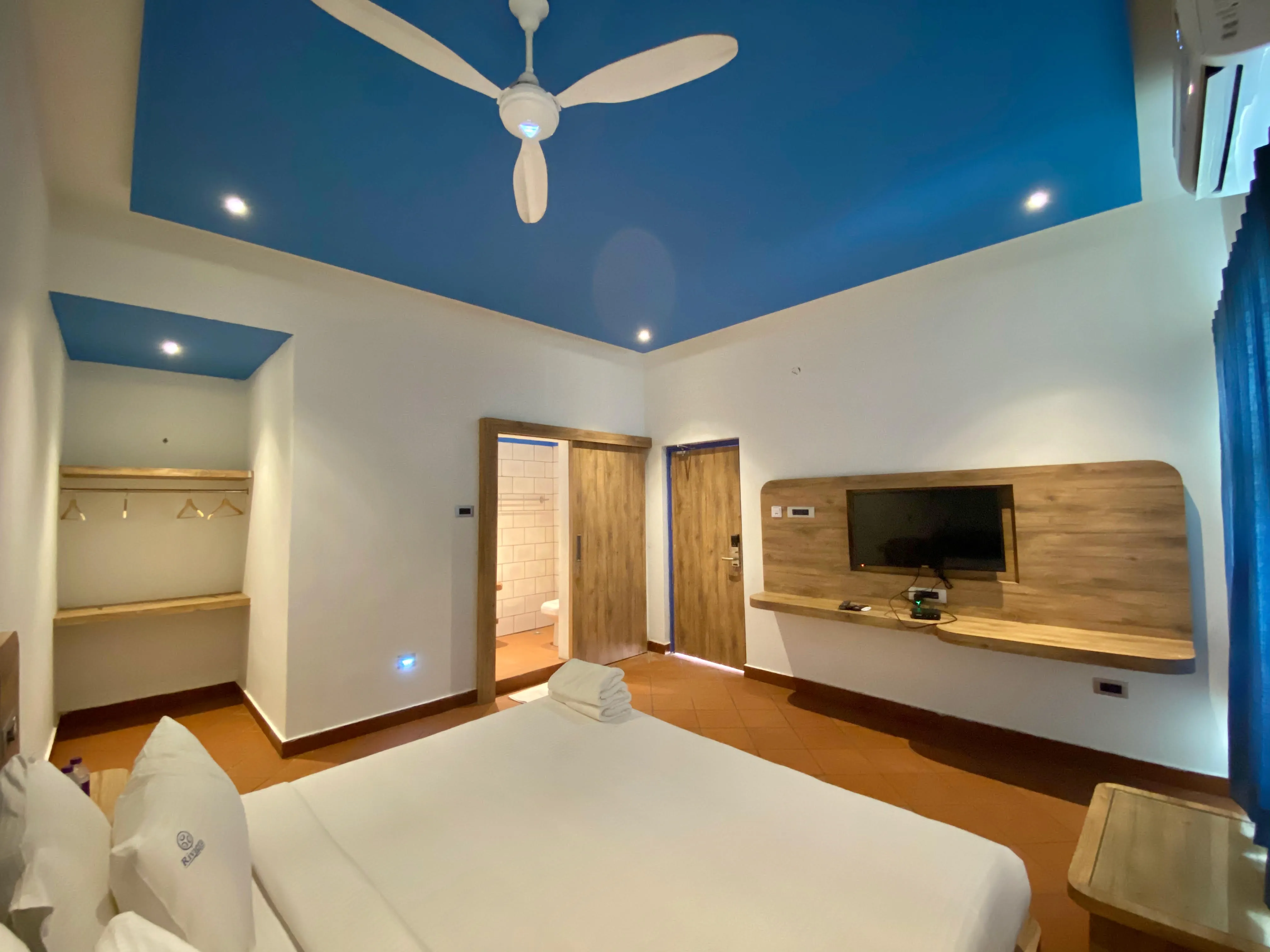 Garden View Room in Riviera Beach Resorts