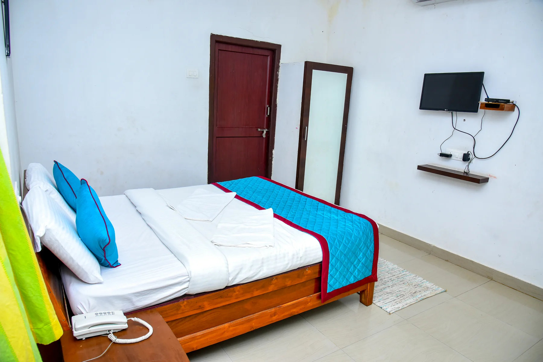 Standard Beach Front A/C Room in Seabreeze Beach Resorts